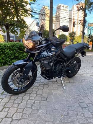 TRIUMPH TIGER 800 XRX TRIUMPH TIGER 800 XRX